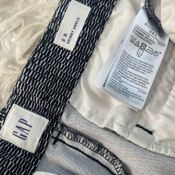 Gap Black & White Patterned Skinny Ankle Pants size 8 - Picture 6 of 8